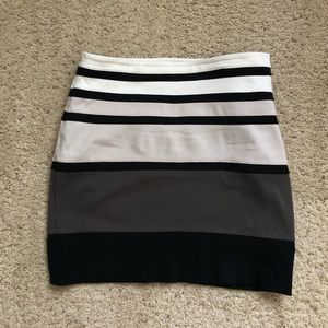 Express Stretch Knit Colorblock Pencil Skirt (225)